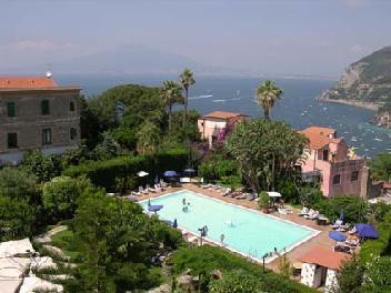 Aequa Hotel Vico Equense Bagian luar foto